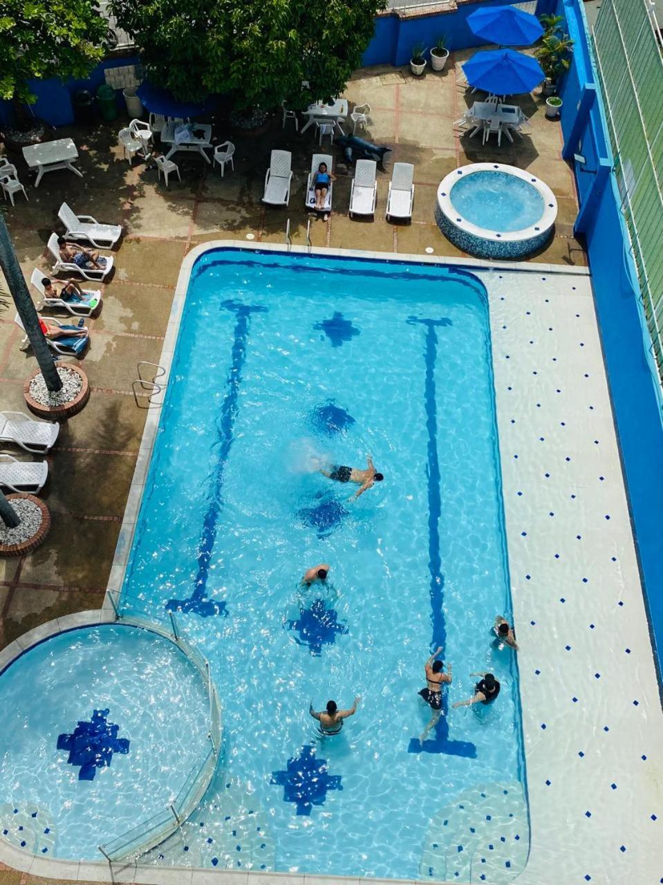 Zahira Hotel Melgar Eksteriør bilde